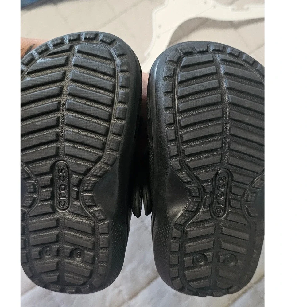 Crocs Kids Classic Clog Black Slip On Water Shoes Sandals Size 8 Toddler